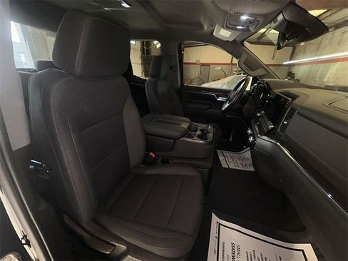 Used 2023 GMC Sierra 1500 Elevation image 30