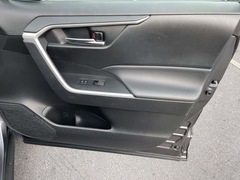 Used 2023 Toyota RAV4 XLE Premium image 47