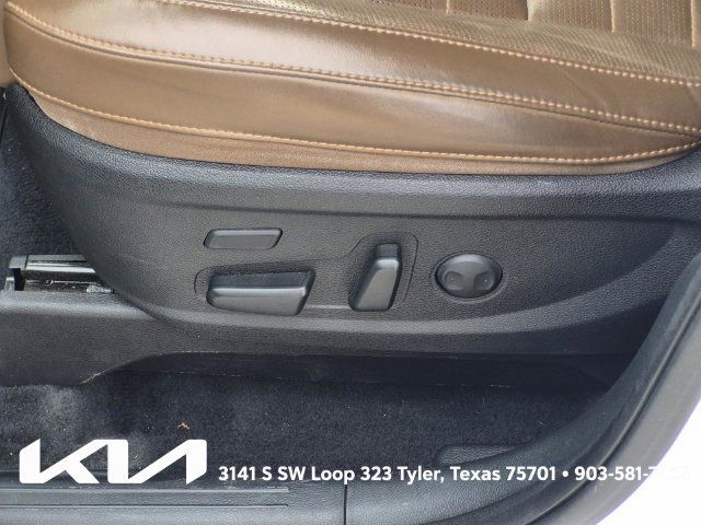 Certified 2022 Kia Telluride SX w/ SX Prestige Package AWD/4WD image 24