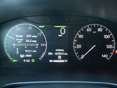 Used 2026 Honda CR-V Sport image 32