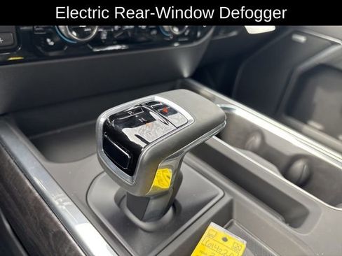 Certified 2025 Chevrolet Silverado 1500 LTZ image 19