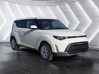 New 2025 Kia Soul LX video 1
