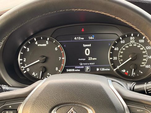 Used 2019 INFINITI QX50 Essential image 29