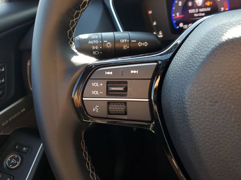 Used 2023 Acura Integra A-Spec image 24