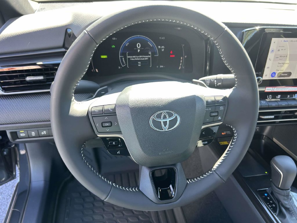 New 2026 Toyota Camry SE FWD image 19