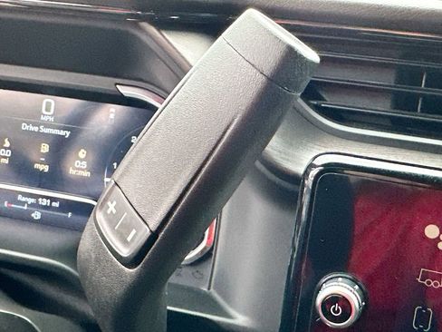 Used 2024 GMC Sierra 2500 AT4 w/ AT4 Premium Plus Package image 17