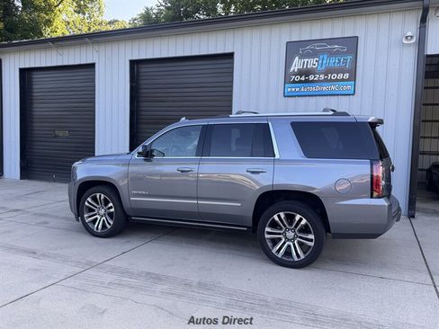 Used 2020 GMC Yukon Denali w/ Denali Ultimate Package AWD/4WD image 4