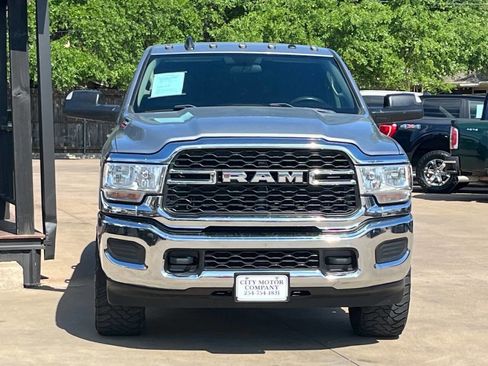 Used 2020 RAM 2500 Tradesman image 2