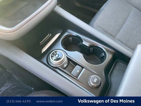 Used 2025 Ford Explorer Active image 16