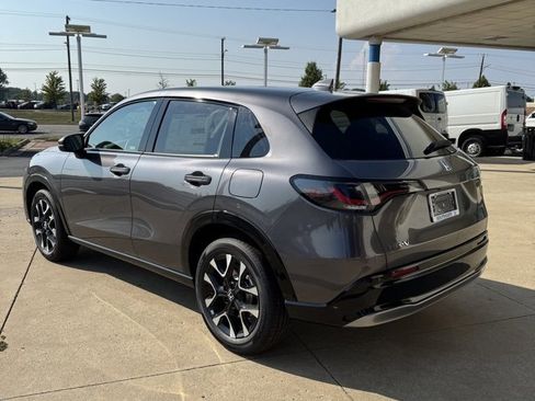 New 2026 Honda HR-V EX-L image 5