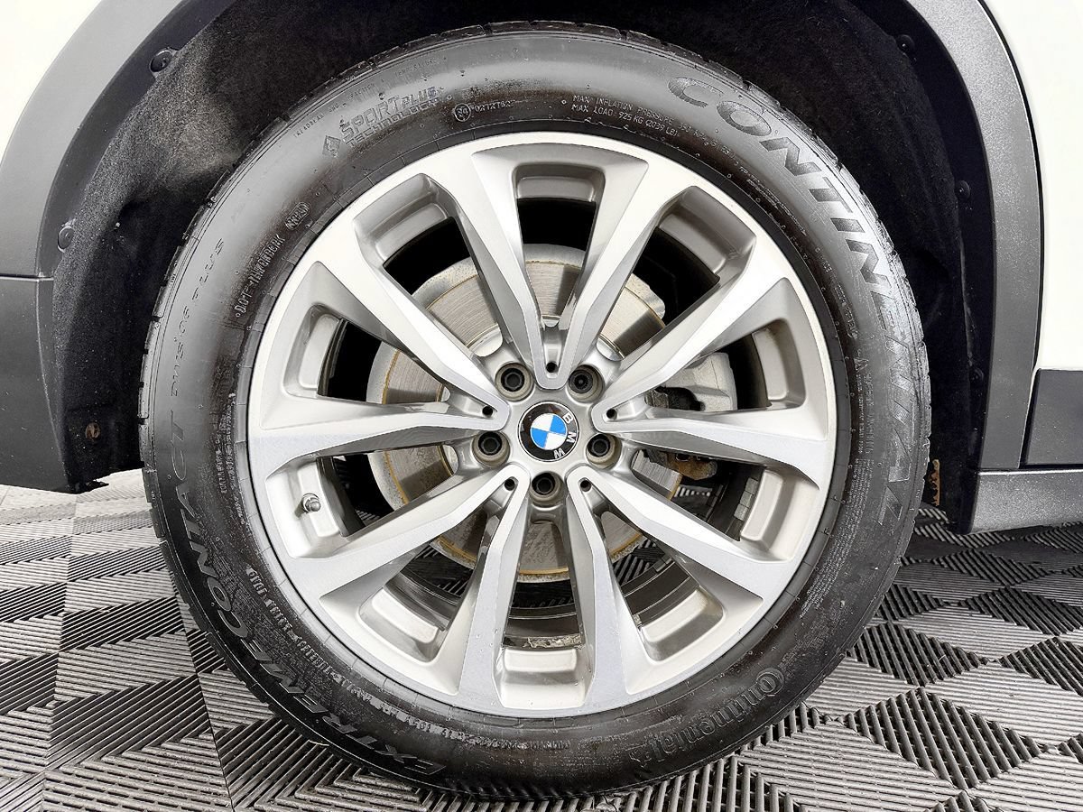 Used 2019 BMW X4 xDrive30i AWD/4WD image 26