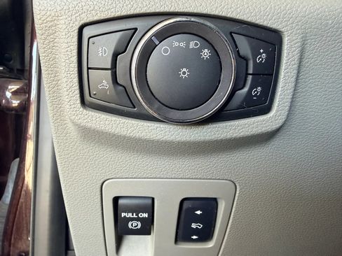 Used 2018 Ford F150 XLT w/ Equipment Group 302A Luxury RWD image 21