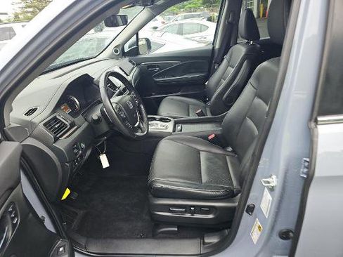 Used 2023 Honda Ridgeline RTL image 11