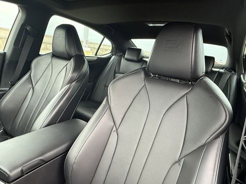 Certified 2024 Lexus ES 350 F Sport w/ Accessory Package (Z2) image 19