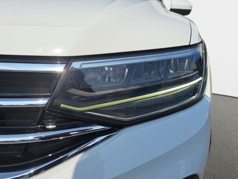 Used 2023 Volkswagen Tiguan S FWD image 28