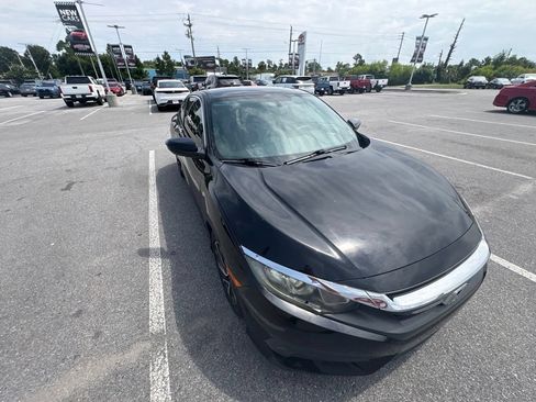 Used 2017 Honda Civic LX image 10