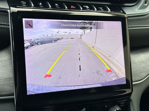 Used 2023 Jeep Grand Cherokee L Limited image 26