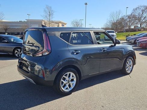 Used 2024 Kia Soul LX w/ Option Group 015 image 10