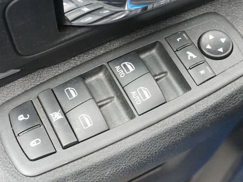 Certified 2022 RAM 1500 Classic Warlock w/ Electronics Group image 28