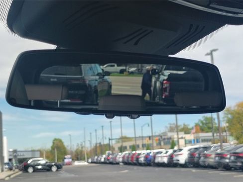 Used 2021 BMW X5 M50i image 29