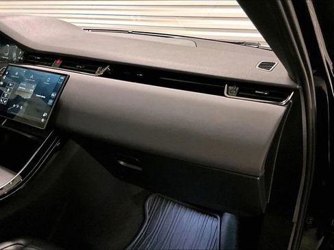 Certified 2026 Land Rover Range Rover Evoque S image 25