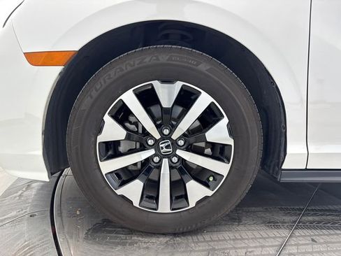 Used 2025 Honda Odyssey EX-L image 10