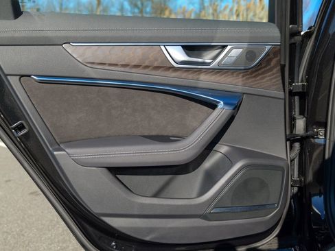 Used 2020 Audi S6 Premium Plus w/ S Sport Package image 23