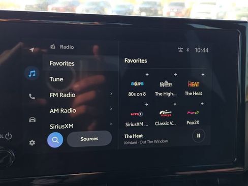 Used 2025 Toyota Corolla SE image 20