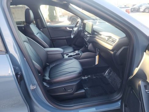 New 2025 Ford Escape ST-Line Elite w/ Premium Technology Package image 20