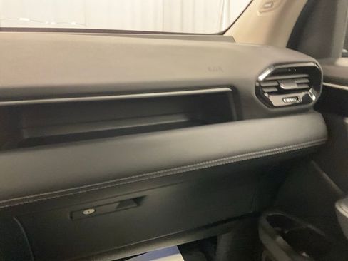 Used 2023 Honda Pilot Touring image 27