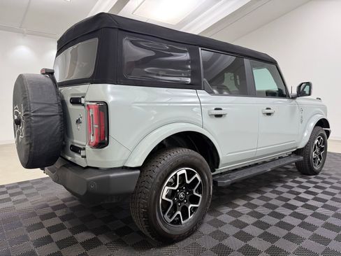 Used 2024 Ford Bronco Outer Banks image 8