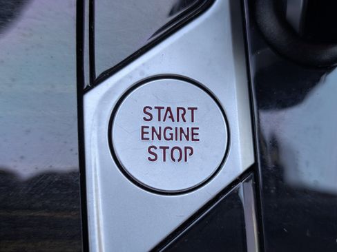 Used 2021 BMW X5 sDrive40i w/ M Sport Package image 40