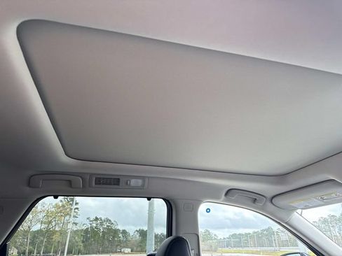New 2026 Nissan Pathfinder Platinum w/ Cargo Package FWD image 13