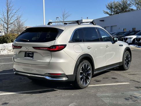 Certified 2024 MAZDA CX-90 Plug-In Hybrid w/ Premium Pkg image 2