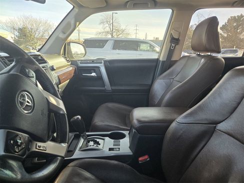 Used 2016 Toyota 4Runner Limited image 5