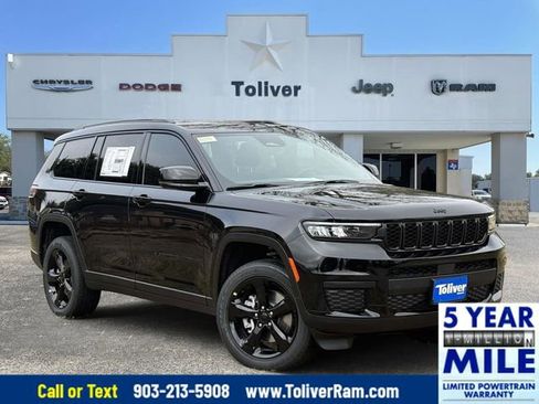 New 2025 Jeep Grand Cherokee L Altitude image 1