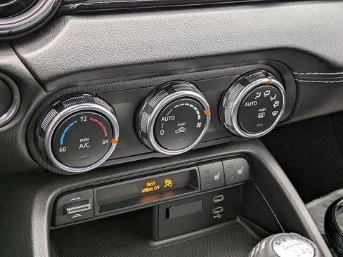 New 2025 MAZDA MX-5 Miata RF Grand Touring image 22