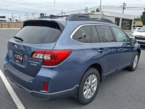 Used 2016 Subaru Outback 2.5i Premium AWD/4WD image 4