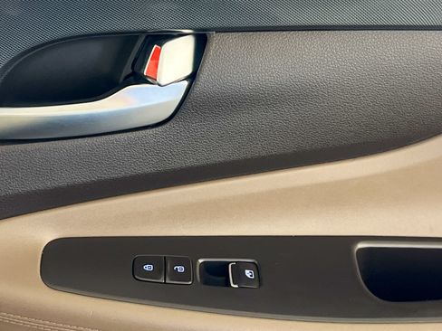 Used 2023 Hyundai Santa Fe SEL Convenience image 32