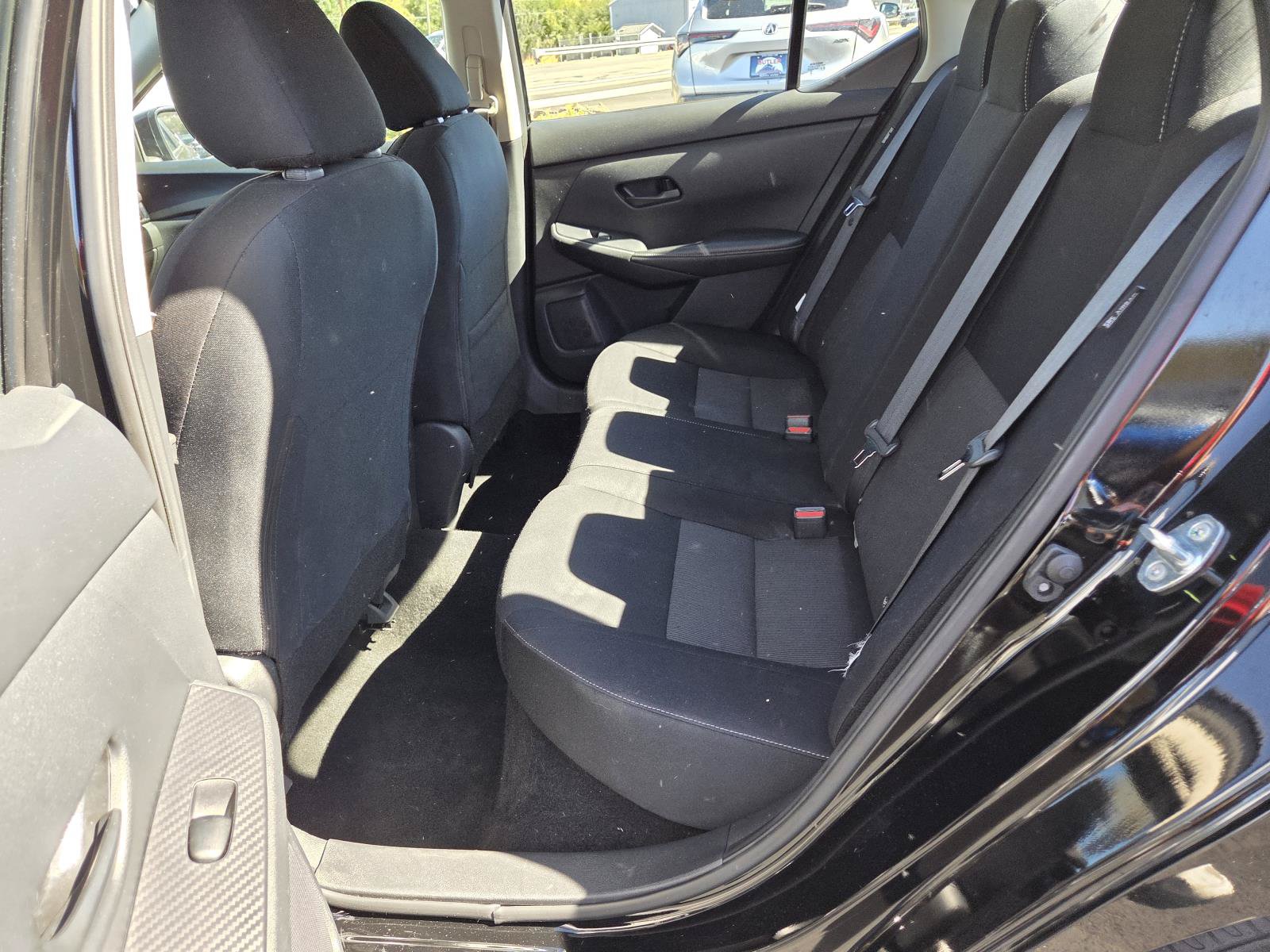 Used 2024 Nissan Sentra SV FWD image 14