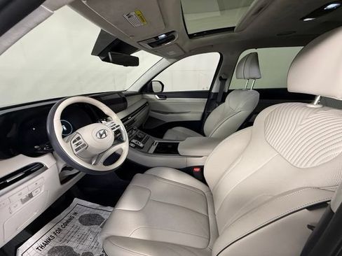 Used 2025 Hyundai Palisade Calligraphy AWD/4WD image 16