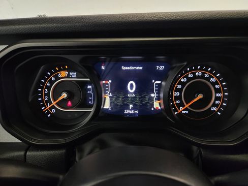 Used 2024 Jeep Wrangler Unlimited Sport AWD/4WD image 15