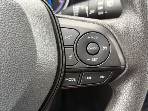 Certified 2025 Toyota RAV4 XLE w/ Convenience Package image 24