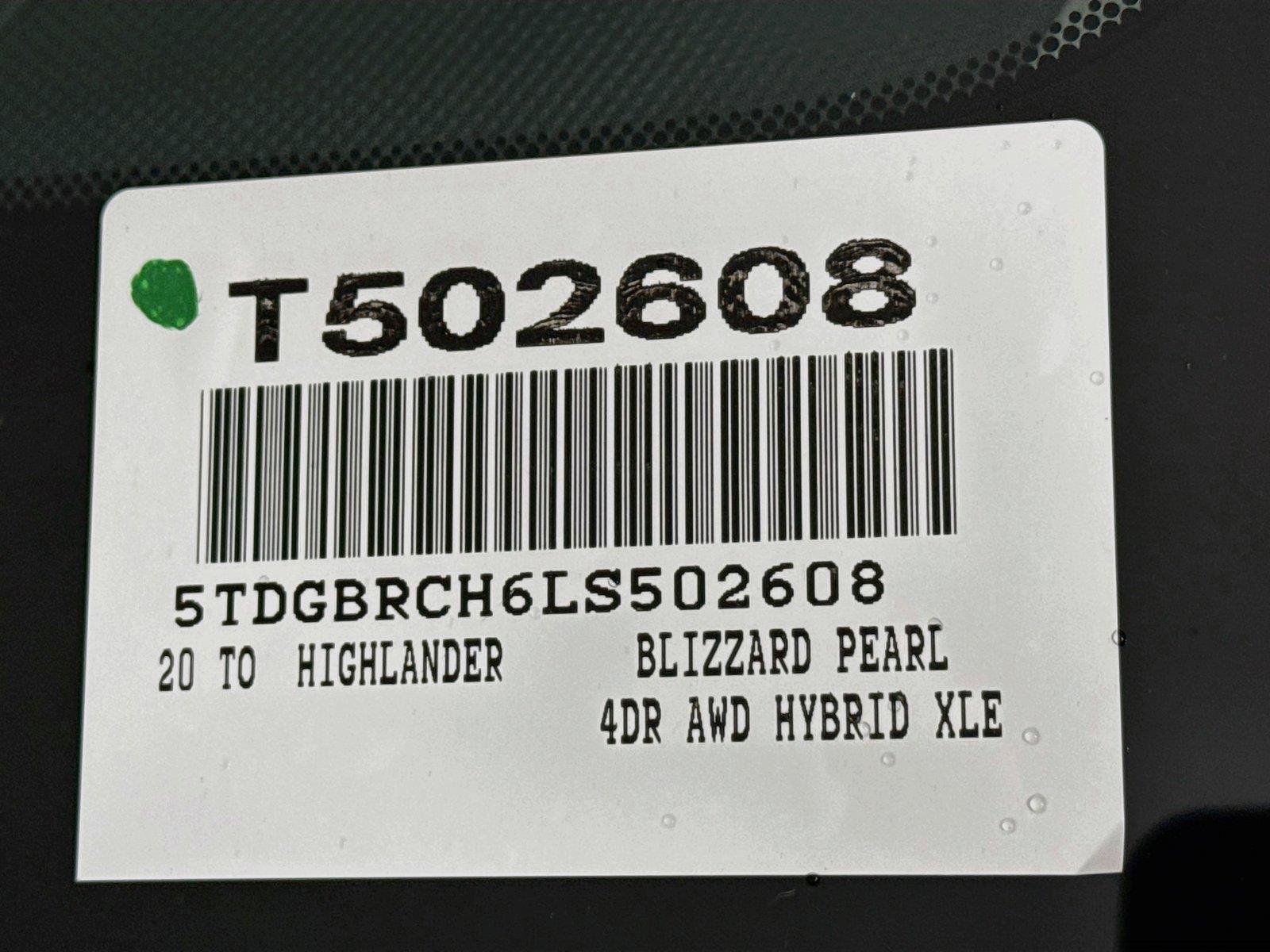 Used 2020 Toyota Highlander XLE AWD/4WD image 49