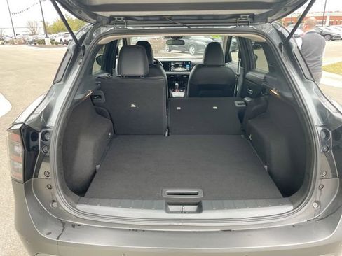 Used 2025 Nissan Kicks SR image 19