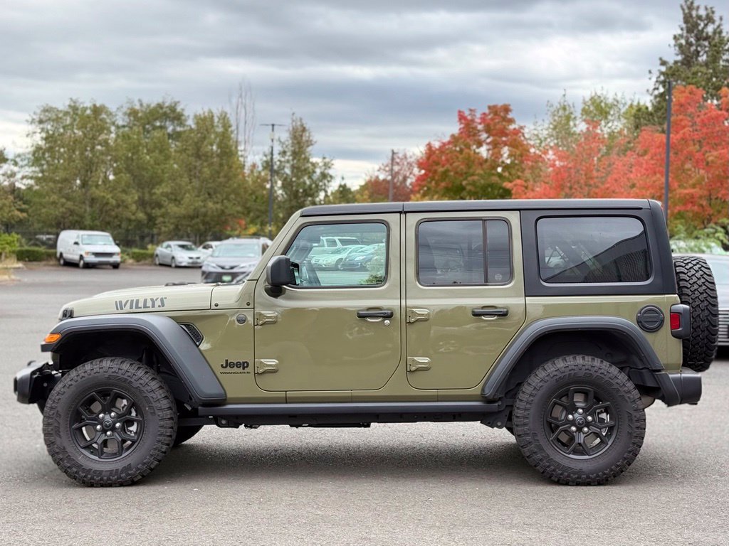 Used 2026 Jeep Wrangler Unlimited Sport AWD/4WD image 2