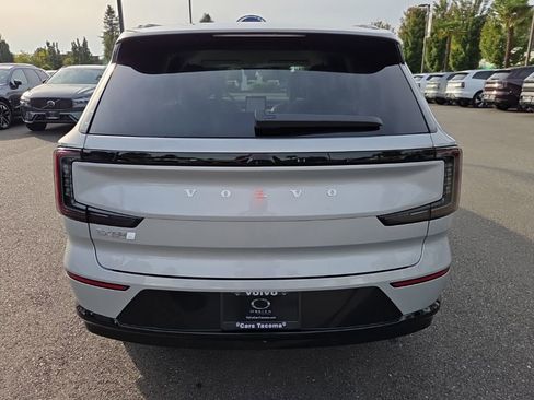New 2025 Volvo EX90 Ultra w/ Protection Package Premier image 12