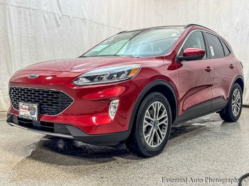 Used 2022 Ford Escape SEL image 1