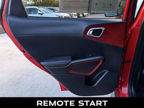 Certified 2024 Kia Soul GT-Line image 10