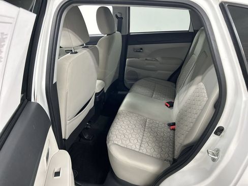 Used 2020 Mitsubishi Outlander Sport ES AWD/4WD image 19